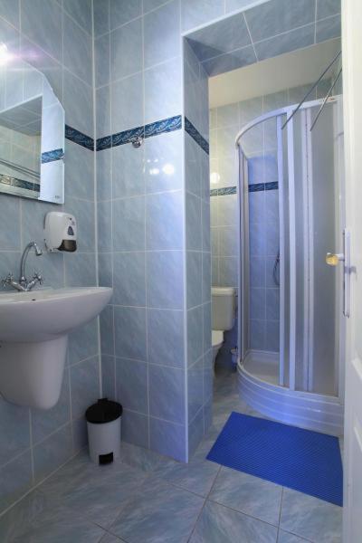 Hotel Central Kremnica Ruang foto