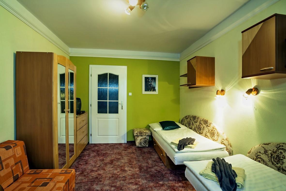 Hotel Central Kremnica Bagian luar foto